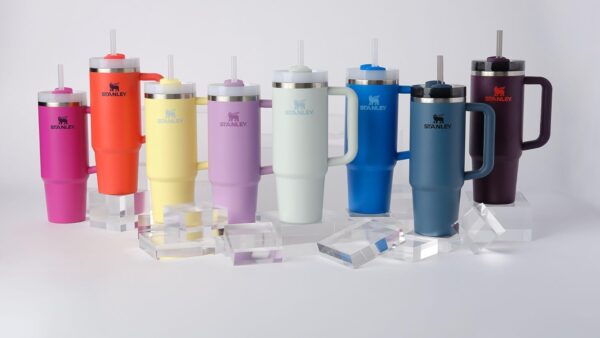 Stanley Tumbler with Handle and Straw. - Image 2